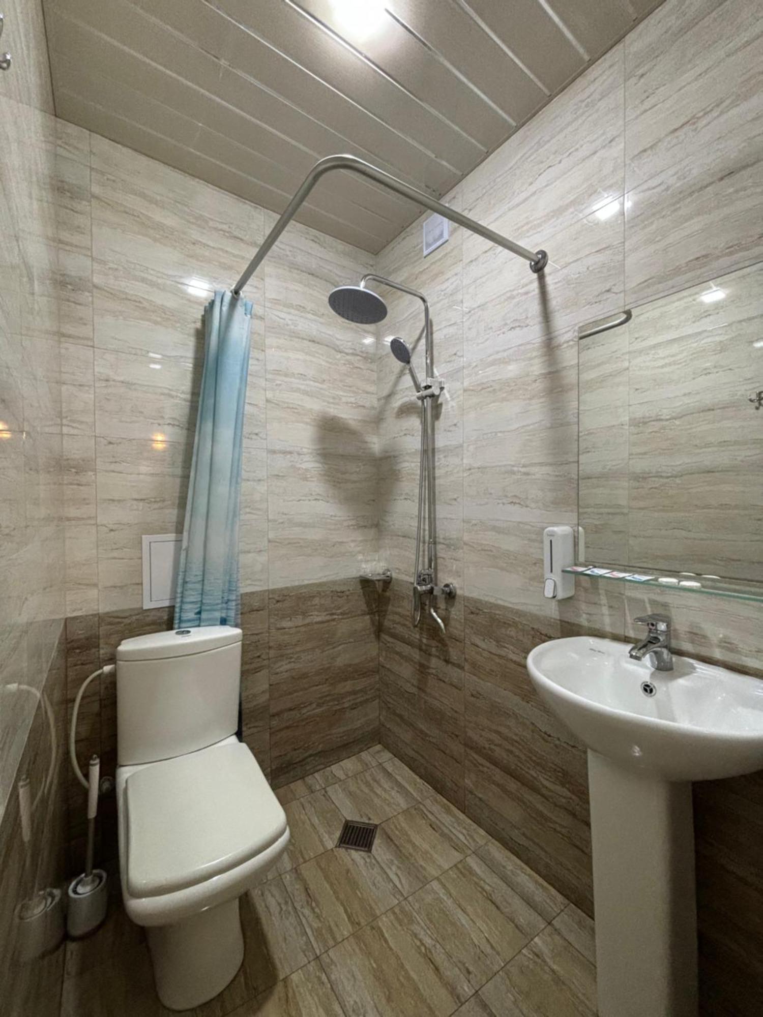 Styopa Hotel Jerevan Buitenkant foto