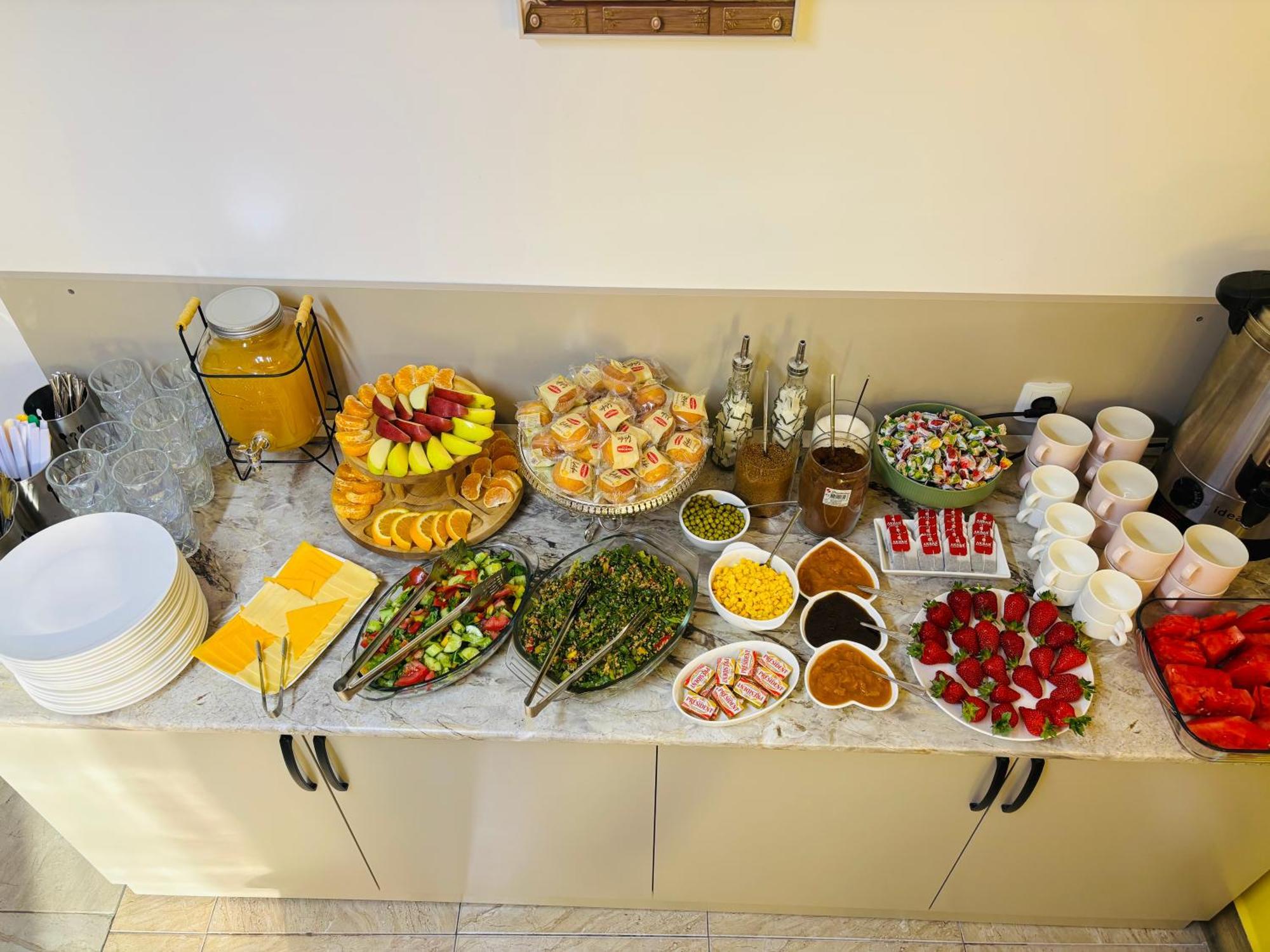 Styopa Hotel Jerevan Buitenkant foto